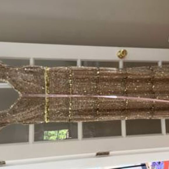 Mac Dugal gown - Picture 3 of 6